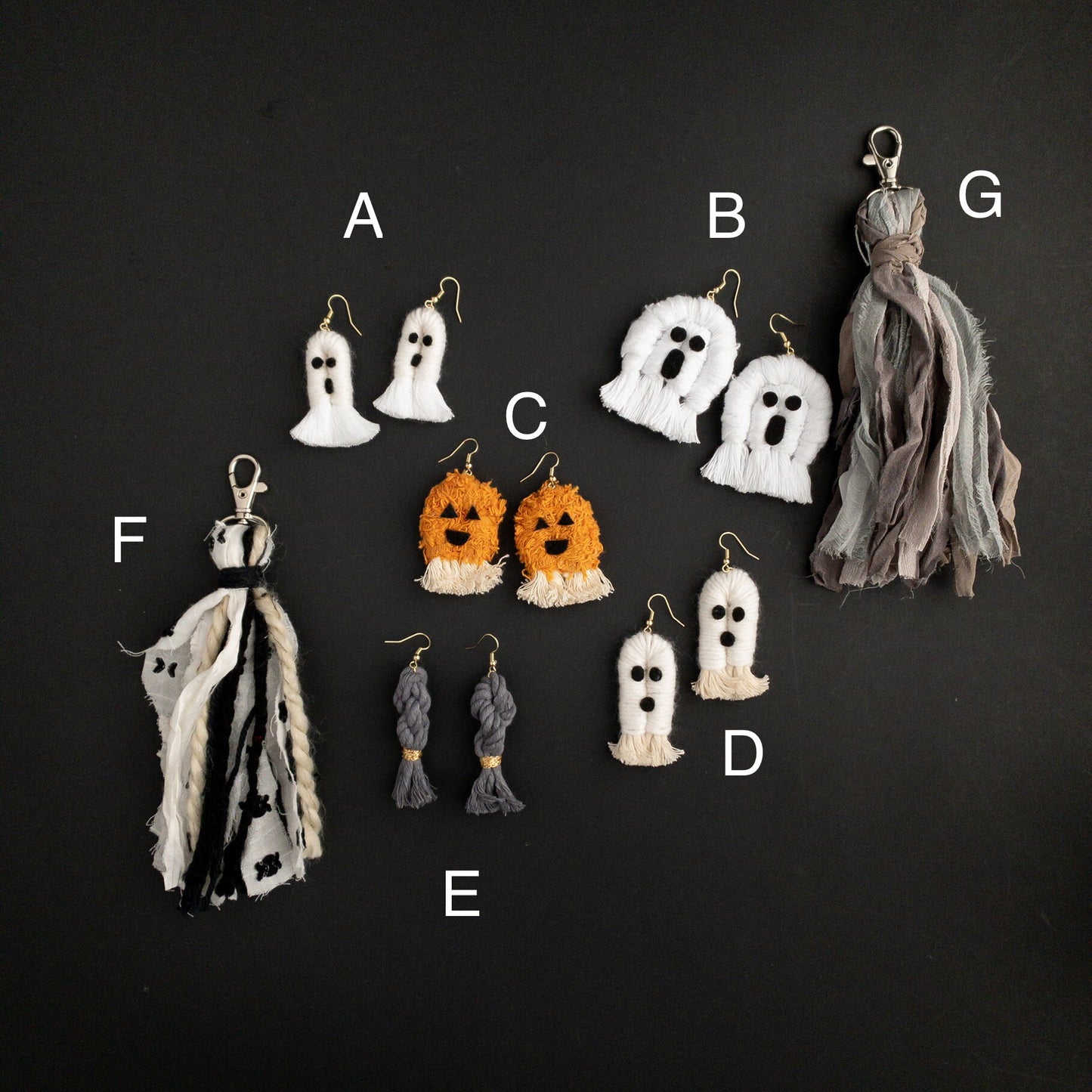 Halloween keychains (G left)