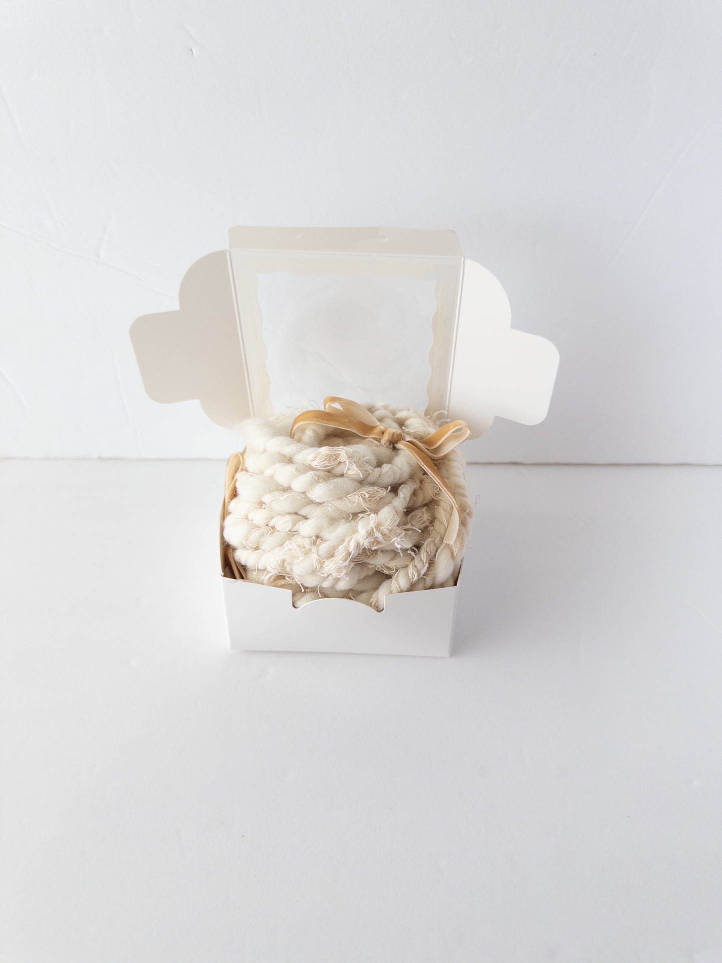 Coquette handspun scrap art yarn